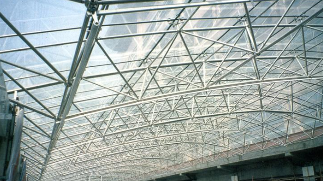 哈密网架公司的黑色压型钢板的吊装步履有哪些